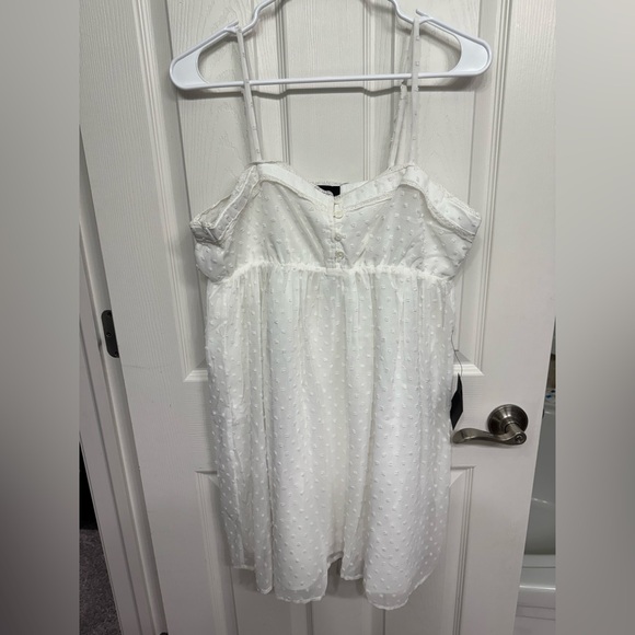 Lulu's Swiss Dot Babydoll Dress in White L - Picture 6 of 10